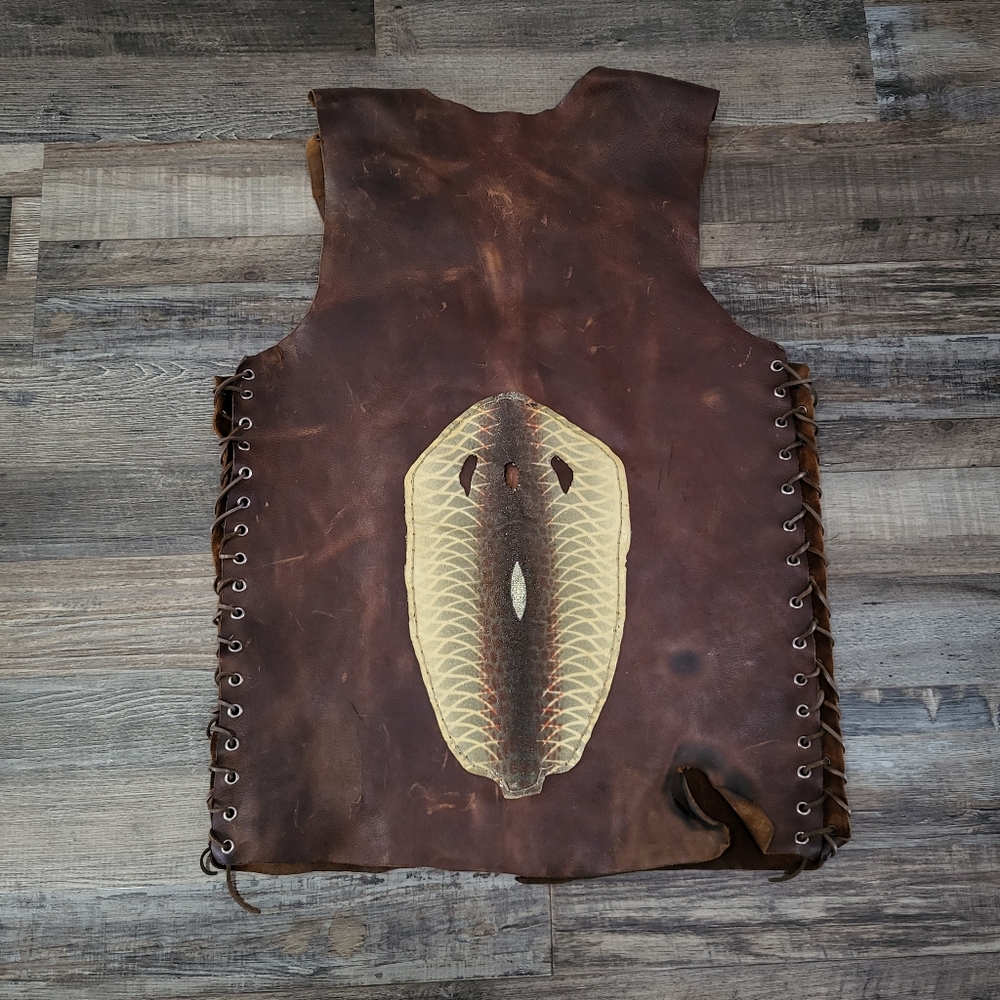 Vintage 70s Cowhide Leather Vest Stingray Inlay Western Biker Canada